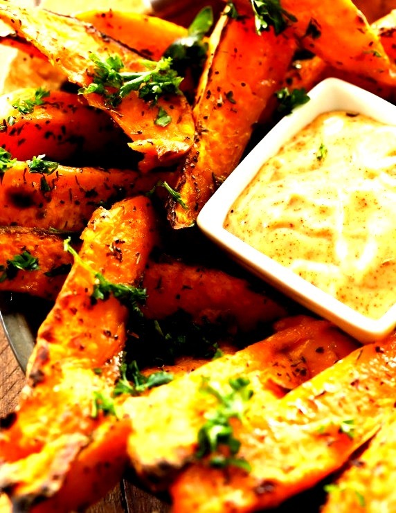 SWEET POTATO WEDGES WITH HONEY CHIPOTLE DIPPING SAUCE